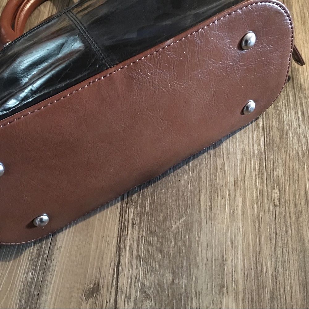 Tignanello hand bag - Picture 5 of 12